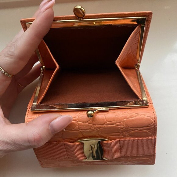 Salvatore Ferragamo Bifold Wallet – Vala Ribbon | Coral/Peach | Compact & Elegan - Picture 8 of 8